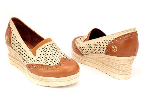 Дамски летни обувки с перфорация  300 TB изцяло от естествена кожа