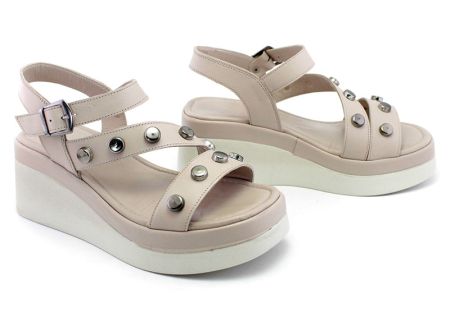 Дамски сандали на платформа в сив цвят - Модел Стела.