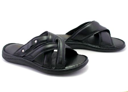 Мъжки чехли от естествена кожа в черно - модел Батоя.