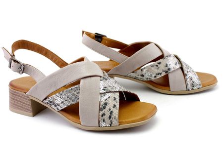 Дамски сандали от естествена кожа в  сиво - Модел Дилайла.