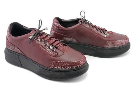 Дамски, ежедневни обувки в бордо - Модел Талия.