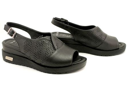 Sandale de dama din piele naturala de culoare neagra - Model Iglika.