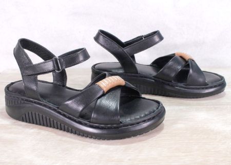 Дамски сандали в черно - модел Лорена