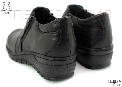 Дамски обувки от естествена кожа в черно KR 126 CHk размери 36-42