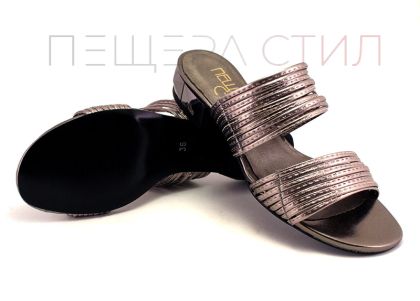 Дамски чехли в цвят платина 501 PL