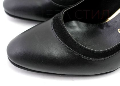 Дамски обувки на ток от естествена кожа в черен цвят. Официален модел подходящ за вечерно носене или формална среда. Модел Меган