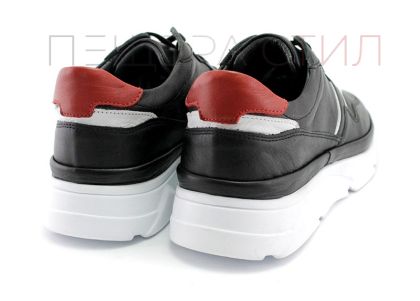 Мъжки обувки от естествена кожа в черно, Модел Даниел.