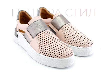 Дамски спортни обувки в розово -  Модел Василиса.