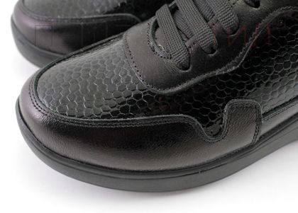 Дамски, ежедневни обувки в черно - Модел Сиела