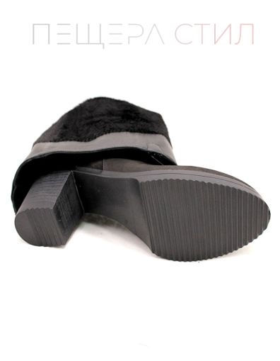 Дамски ботуши от естествен набук в черно модел Калиопа