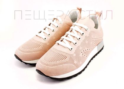 Дамски спортни обувки в розово -  Модел Каприз