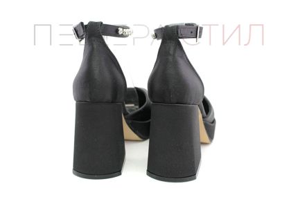 Дамски, високи сандали със затворени пръсти в черно - Модел Орхидея