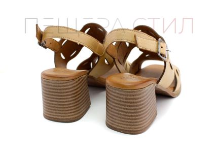 Дамски сандали от естествена кожа в цвят бисквита - Модел Лесли