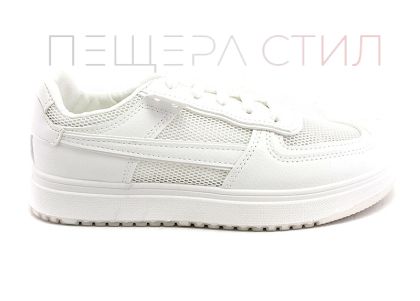 Дамски, спортни обувки на дебело ходило в бяло, модел 802
