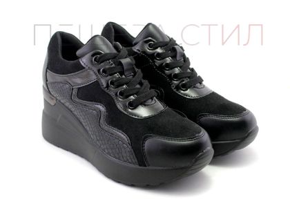 Дамски спортни обувки на платформа в черно, модел 137