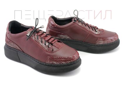 Дамски, ежедневни обувки в бордо - Модел Талия