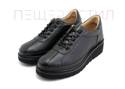 Дамски, ежедневни обувки в черно - Модел Хасинта.