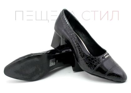 Дамски официални обувки в черно, модел Равена.