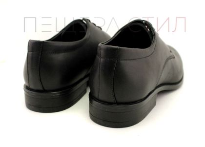 Мъжки официални обувки в черно, модел Дъглас.