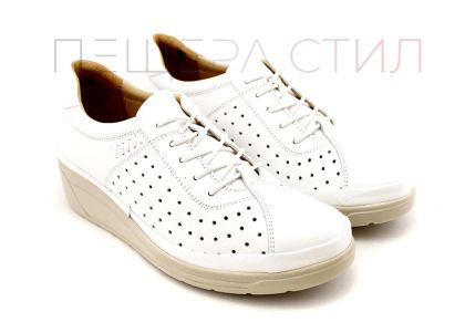Дамски ежедневни обувки в бяло - Модел Илона.