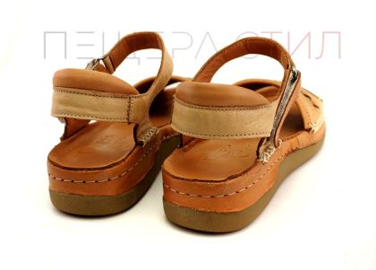 Дамски сандали от естествена кожа в  бисквитен цвят - Модел Айко.