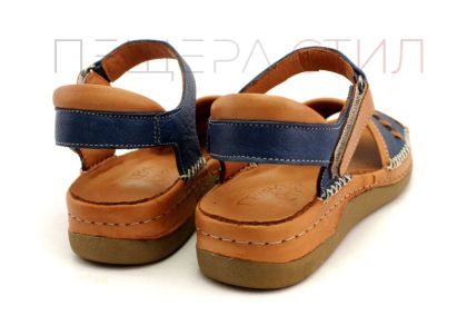 Дамски сандали от естествена кожа в  син цвят - Модел Айко.
