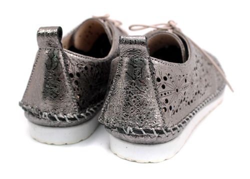 Дамски летни обувки с перфорация в цвят "никел"101-580 NL