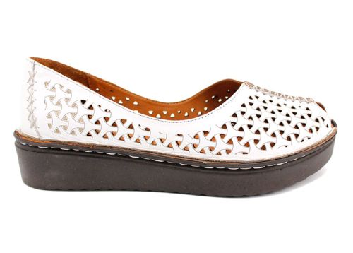 Дамски летни обувки от естествена кожа в бяло 3141-1 B