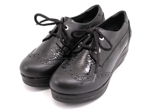 Дамски ежедневни обувки в черно 356 CH