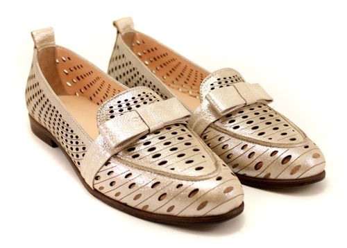 Pantofi de vară pentru dama cu perforație din satin bej 1015 BJ
