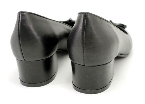 Дамски обувки изработени от естествена кожа и естествен лак - 14 CH