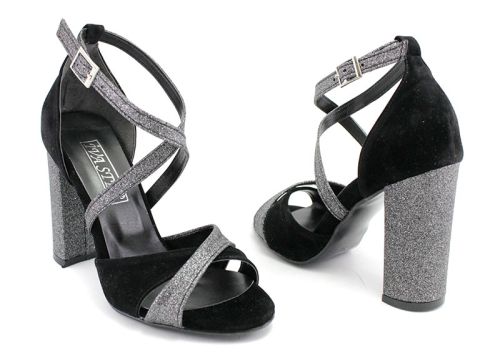 Дамски официални сандали с кръстосани каишки в черно 863 CH