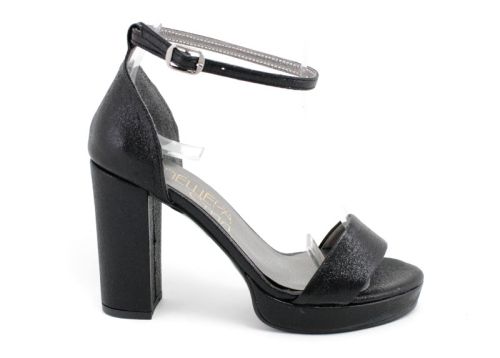 Sandale elegante de damă cu platformă în negru 111 CH