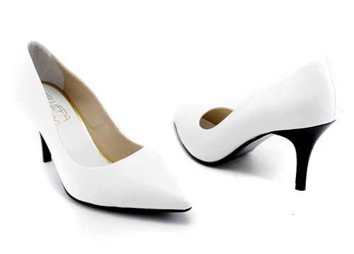 Дамски официални обувки изработени тип стилето от естествена кожа в бяло - 278 B