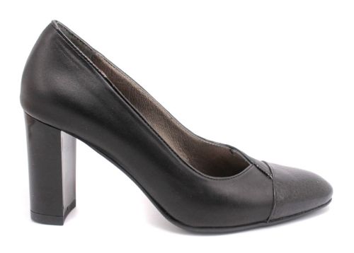 Pantofi elegantI dama din piele naturală în negru 135 CH