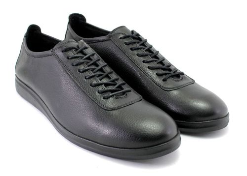 Мъжки обувки от естествена кожа в черно MET 3029 CH