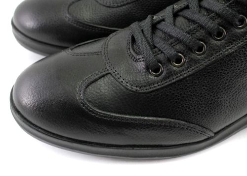 Мъжки обувки от естествена кожа в черно MET 3328 CH