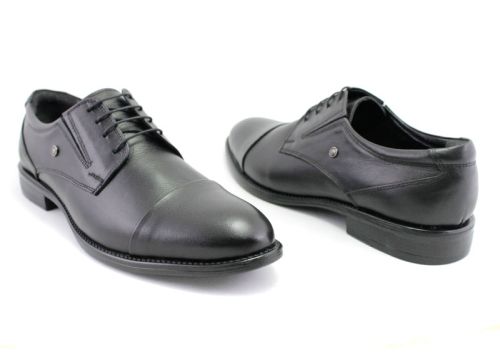 Мъжки обувки от естествена кожа в черно 1225 CH