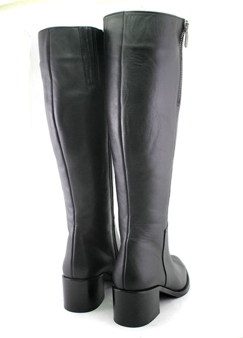 Дамски, черни ботуши от естествена кожа със страничен цип, модел Емма.