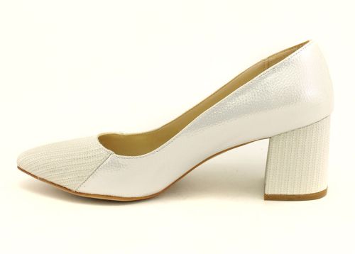 Дамски елегантни обувки - Модел Бамбина.