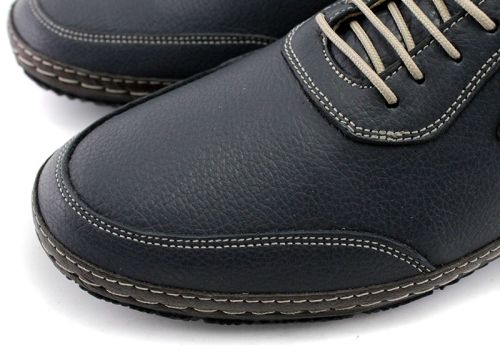 Мъжки обувки от естествена кожа в тъмно синьо, Модел Бруно.