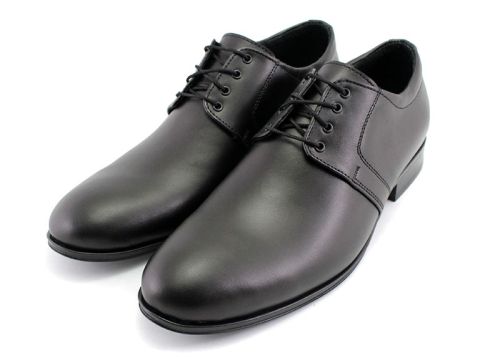 Мъжки официални обувки в черно-модел Мигел.