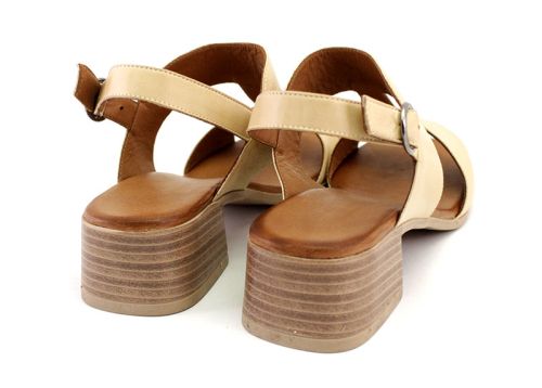 Sandale cu tocuri pentru femei în bej - Model Evita