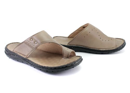 Мъжки чехли от естествена кожа в пясъчен цвят- модел Оскар.