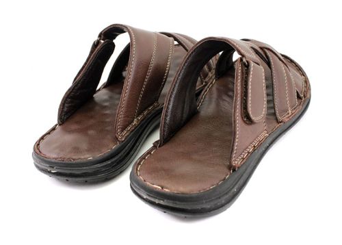 Мъжки чехли от естествена кожа в кафяво- модел Кардам.