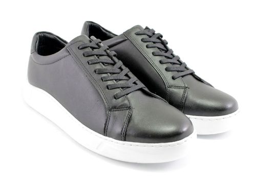 Мъжки ежедневни обувки с връзки в черно с бяло ходило - Модел Лазаро.