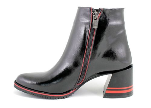 Botine elegante de damă cu fermoar lateral în negru - Model Janina.