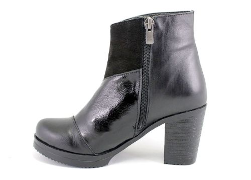 Botine de damă cu fermoar lateral în negru - Model Valencia.