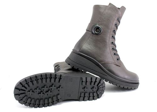 Дамски кубинки от естествена кожа в кафяво - модел Синтия.