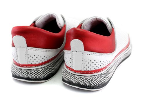 Дамски спортни обувки в бяло с червено -  Модел Лиза.
